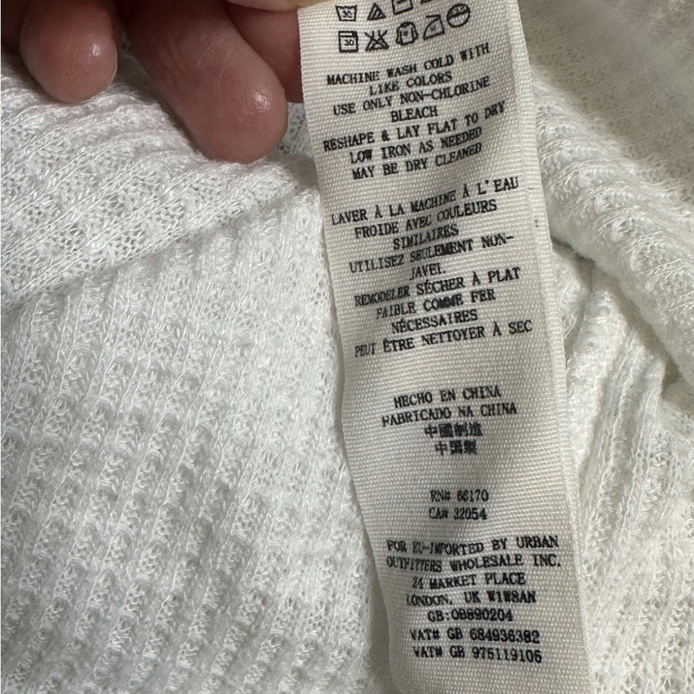 SOLD! Free People Sweetest Thing Thermal Top Size L White Embroidered Lace - Picture 10 of 10